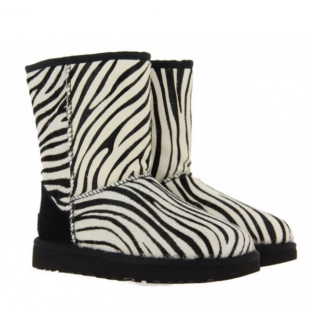 UGG exotic zebra boots women’s size 8